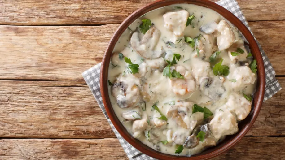 Пиле фрикасе по специална рецепта