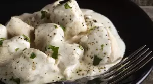 Ето как да си приготвите най-вкусното пиле фрикасе