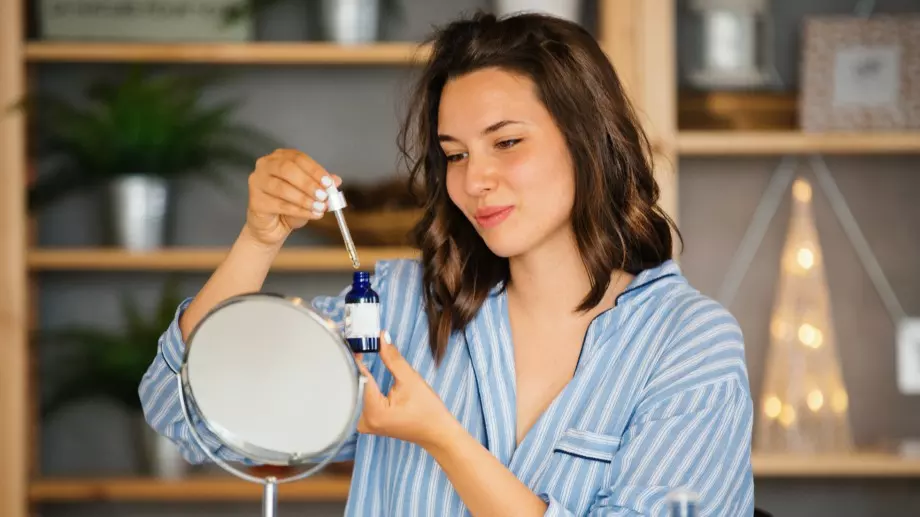 Бюти тенденциите на 2023: "Наводнена кожа"