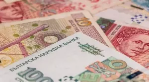 Средният осигурителен доход достигна 1 435 лева