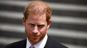 Принц Хари: Членове на кралското семейство си легнаха с дявола, за да подобрят имиджа си