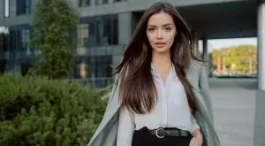 4 основни офис дрехи, които трябва да имате в гардероба