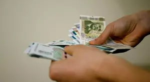 Средният осигурителен доход скочи с 200 лева за година