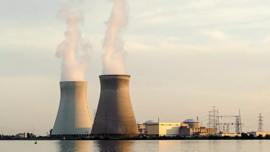  Белгийското правителство запазва ядрените си реактори 