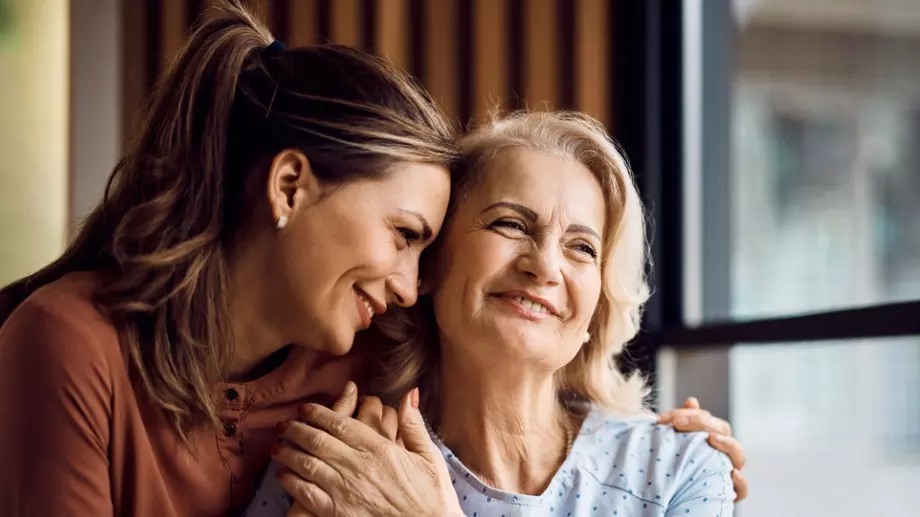 Женски виц за 4 декември: Дъще, аз на твоята възраст...