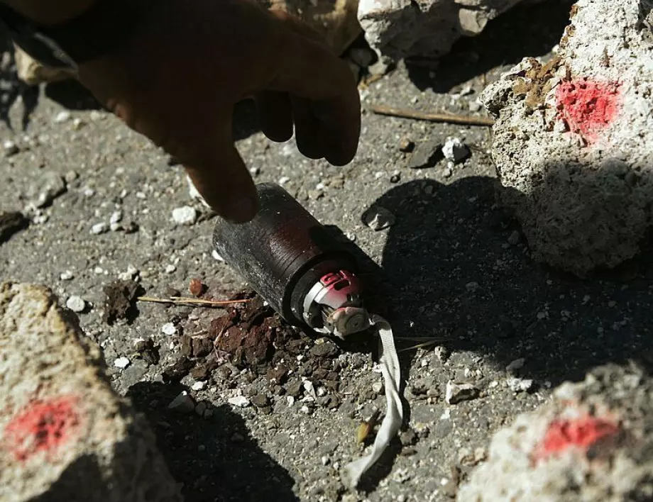 ЕС за първи път коментира доставките на касетъчни боеприпаси за Украйна