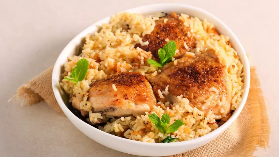 Най-хубавият ориз с пилешко на фурна