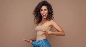 Тази билкова напитка ще стопи мазнините по корема ви