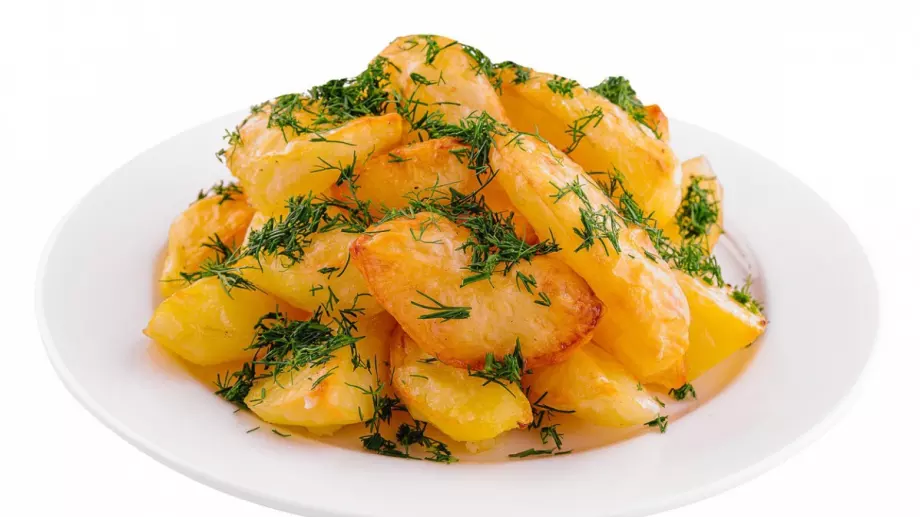 Картофи със зеленчуци и подправки