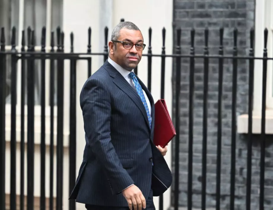 Джеймс Клевърли: Войната в Украйна не е холивудски филм 