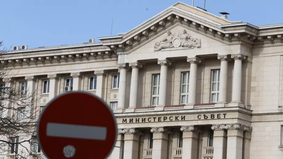 От избори в избори: България е трета в Европа по служебни правителства