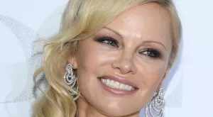 Памела Андерсън сподели кой е най-голямата ѝ любов (ВИДЕО)