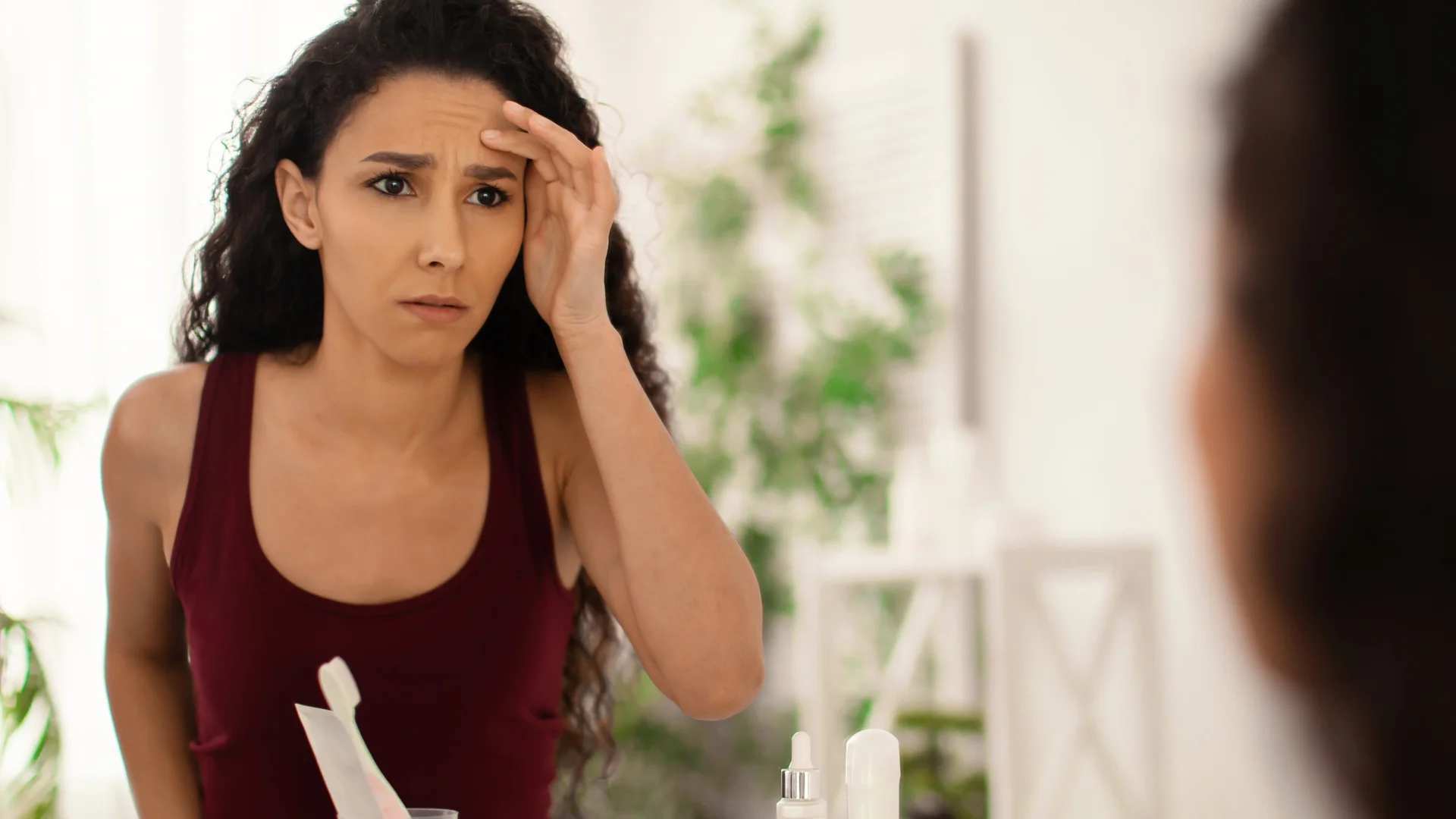 6 ежедневни навика, които състаряват лицето и шията