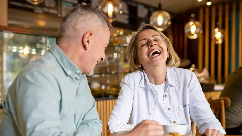 Виц за 27 април 2023: Жена, как се търкалят годините...