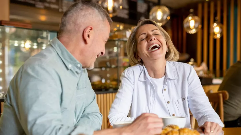 Виц за добро утро: Дядо Господ, Адам и Ева
