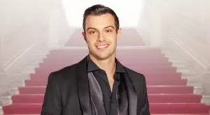 Филип Буков теши любовна мъка с порно звезда (СНИМКИ)