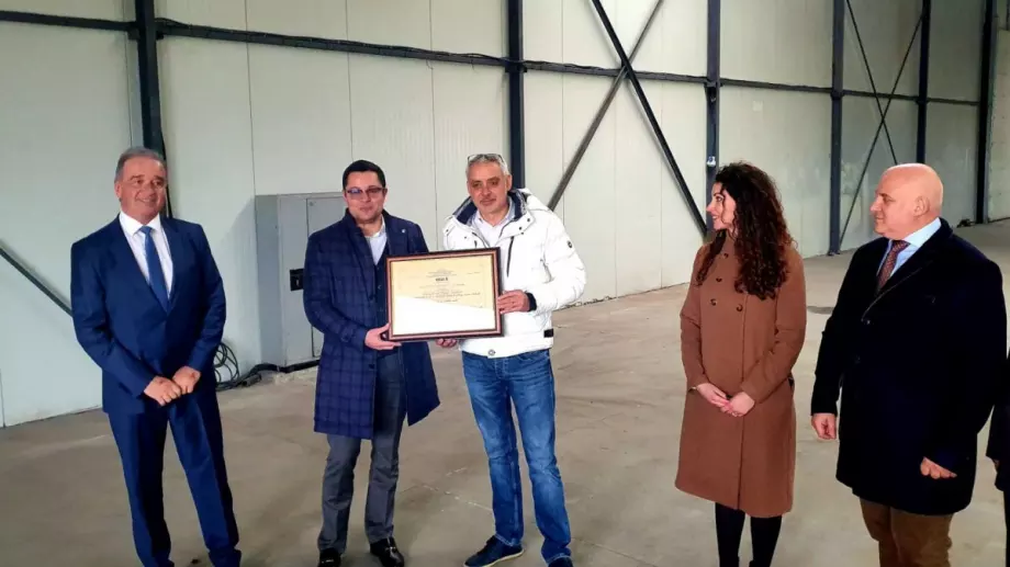 "Амер Спортс" получи сертификат клас А за завода за ски в Асеновград