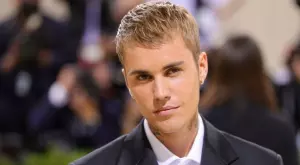 Джъстин Бийбър продаде музиката си, ето за колко