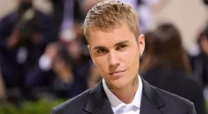 Джъстин и Хейли Бийбър очакват първото си дете (СНИМКИ)