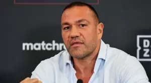 Кубрат Пулев очаква още две деца?