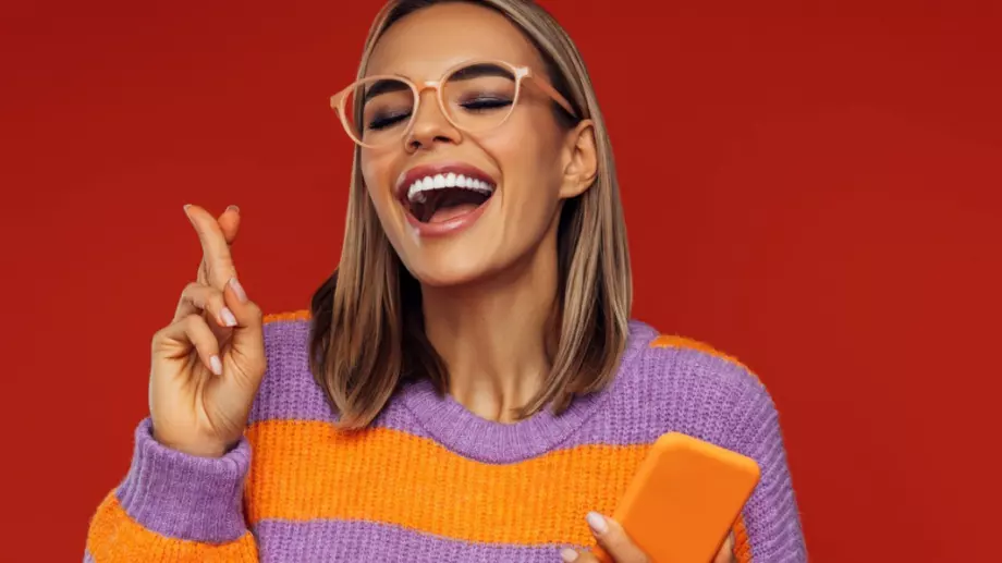 Избери си число от 1 до 8. Виж какво КЪСМЕТЧЕ се крие зад него.