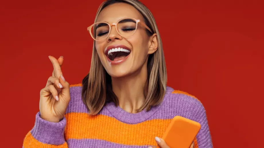 Посочи случайно число от 1 до 16. Сега вижте какво КЪСМЕТЧЕ ви дават ЗВЕЗДИТЕ: