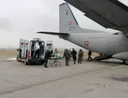 Транспортираха спешно бебе на 10 дни с военния самолет "Спартан" до София (СНИМКИ)