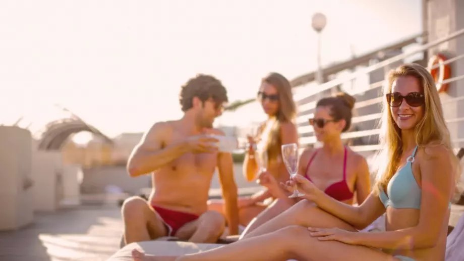 Страхотни методи за добиване на тен и поддържането му