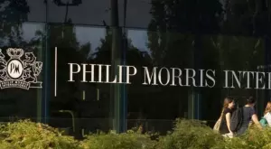 Американски тютюнев гигант среща трудности при продажбата на активите си в Русия