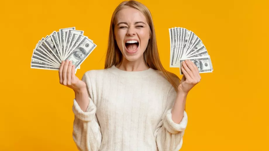 Зодията, която ще забогатее до края на февруари 2023