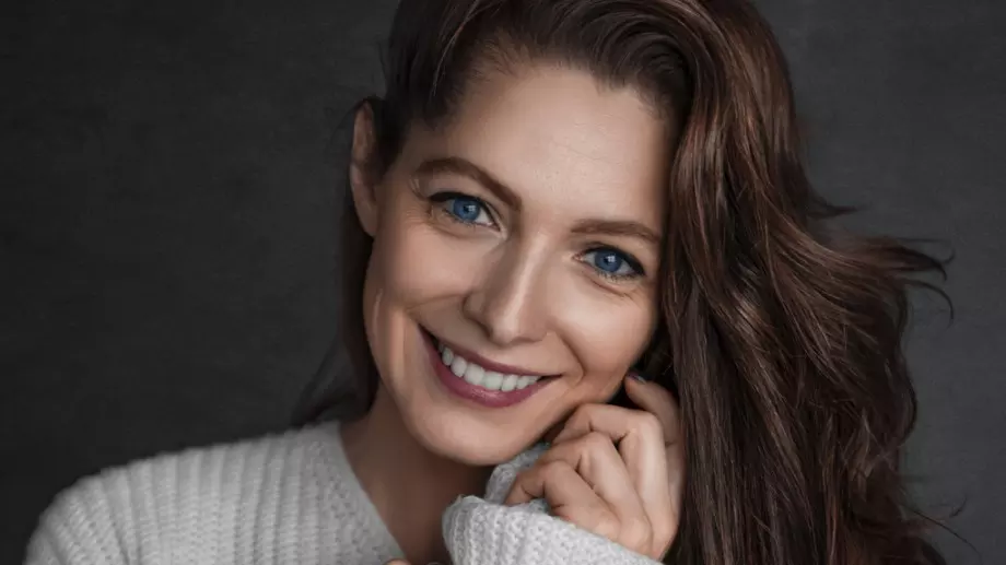 Виц за добро утро: Жена се кара на таксиметров шофьор