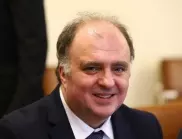 Министърът на културата: Няма становище, което да доведе до уволнението на Александър Морфов
