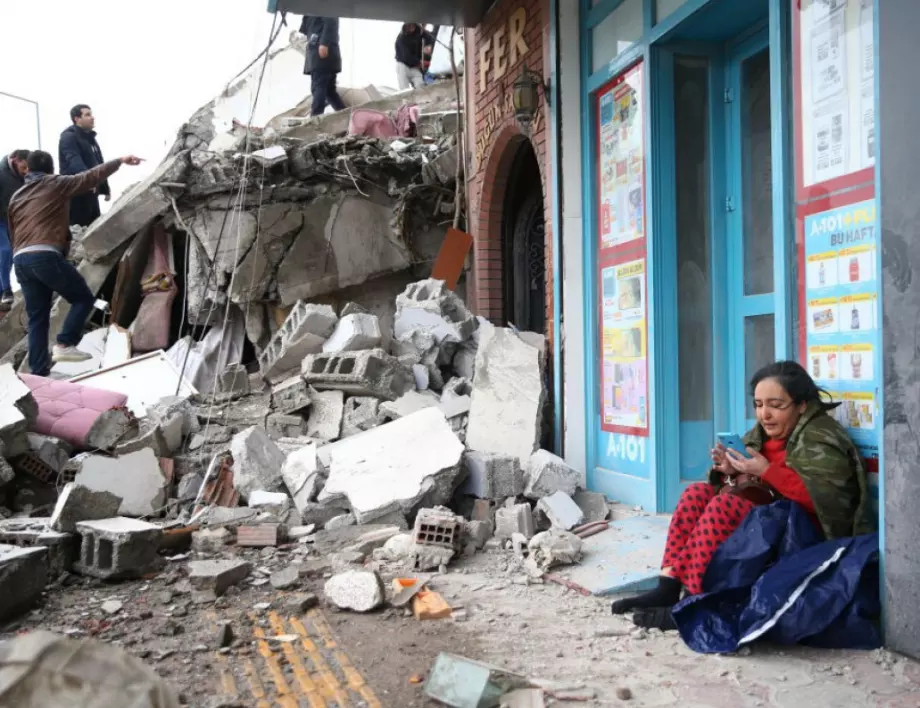 Какво е причинило земетресението в Турция и защо е толкова опустошително?