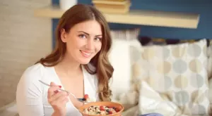 Забавят метаболизма: Никога не яжте тези две храни на закуска