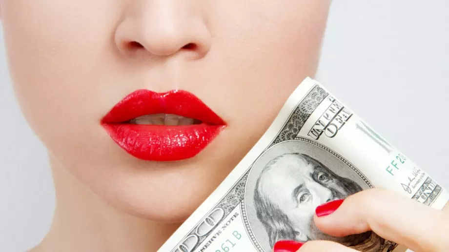 Най-мощният ритуал за привличане на ПАРИ   