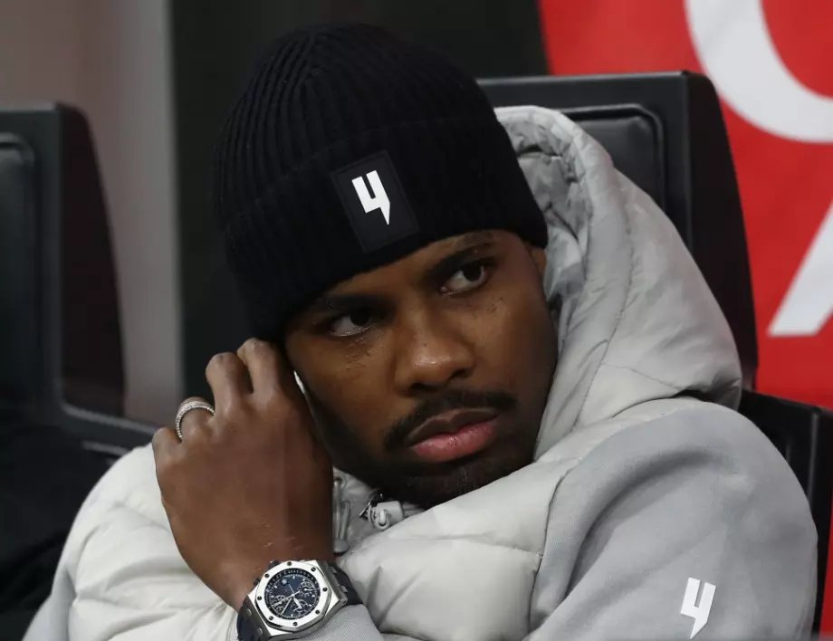 Вратарят на Милан аут за първия мач с Тотнъм