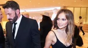 Джей Ло и Бен Афлек си направиха общи татуси (СНИМКИ)