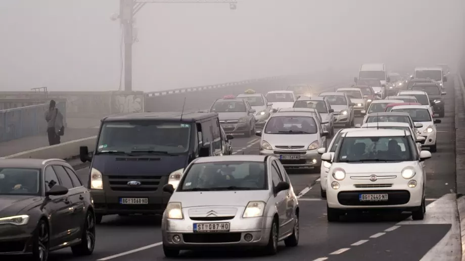 Сърбия се сбогува със старите коли, дава по 2000 евро за нови