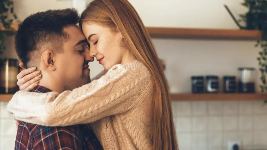 Любовен уикенд хороскоп за 18-19 март 2023