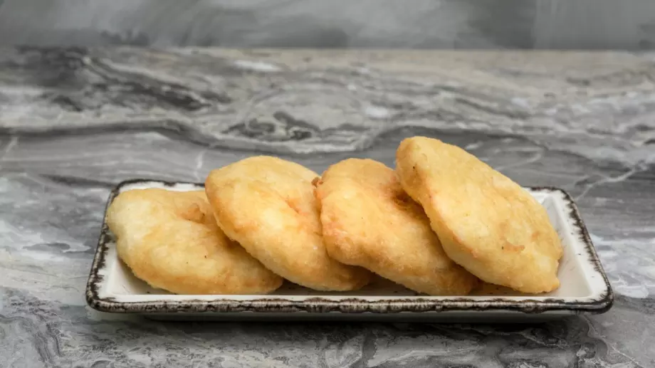 Пухкавите мекици на баба