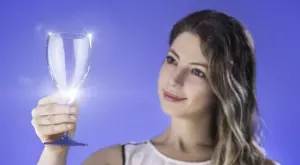 Стъклените чаши ще са като нови с този трик