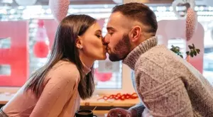 Любовен уикенд хороскоп за 25-26 февруари 2023