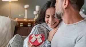 Любовно пожелание за 2 февруари 2024 според зодията