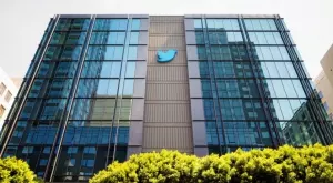 Twitter ще таксува потребителите за защита на акаунти чрез текстово съобщение