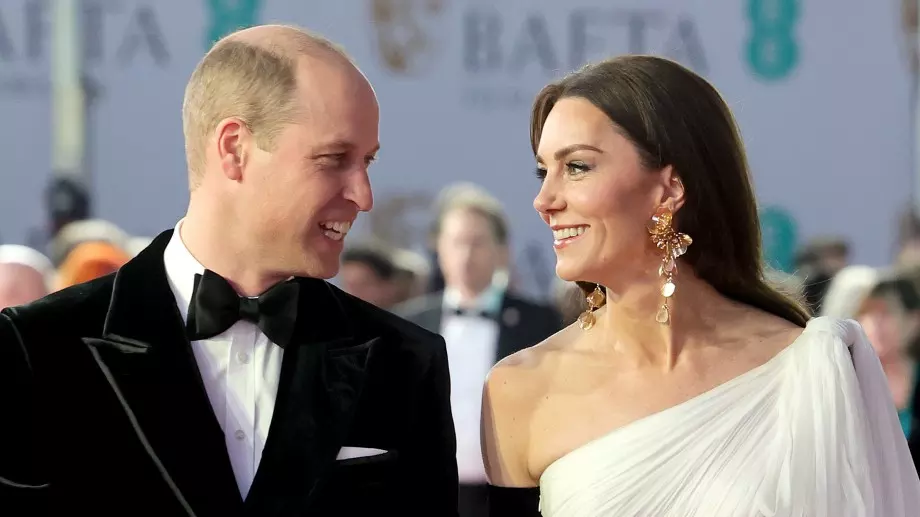 Ето как принц Уилям и Кейт отбелязаха 12 години от брака си (СНИМКИ)
