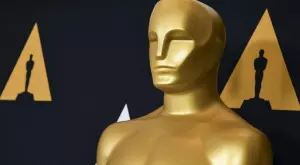 Обявиха кой ще е водещ на наградите Оскар 2024 (СНИМКИ)