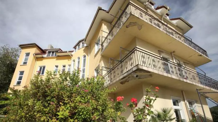 Рехабилитацията в старчески дом е по-добра от възстановяването у дома