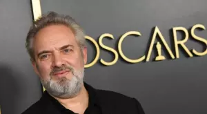 Амбициозно: Сам Мендес ще снима филми за всеки един от The Beatles