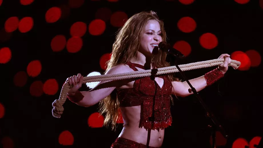 Шакира отново атакува неверния Пике (ВИДЕО)