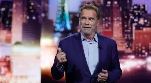 Арнолд Шварценегер се завръща на екран (ВИДЕО)